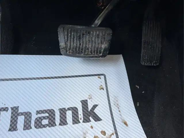 2022 Hyundai ELANTRA - Photo 22