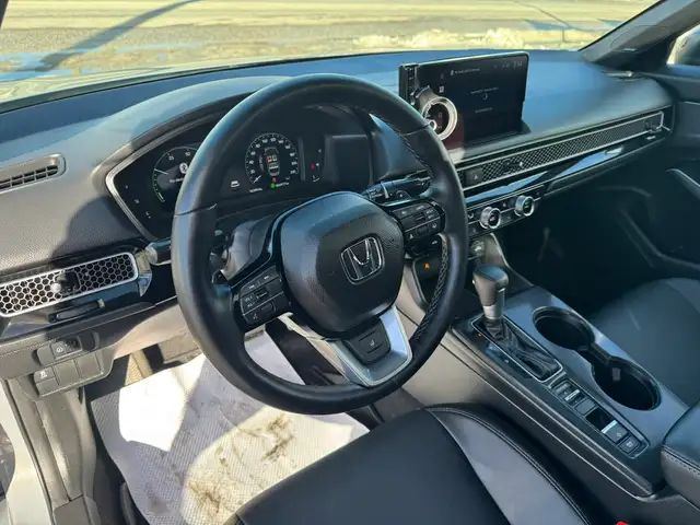 2025 Honda Civic Hybrid Sport Touring - Photo 8