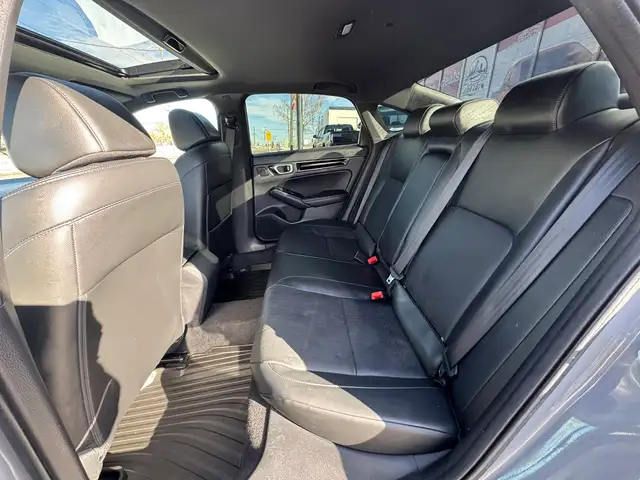 2025 Honda Civic Hybrid Sport Touring - Photo 17