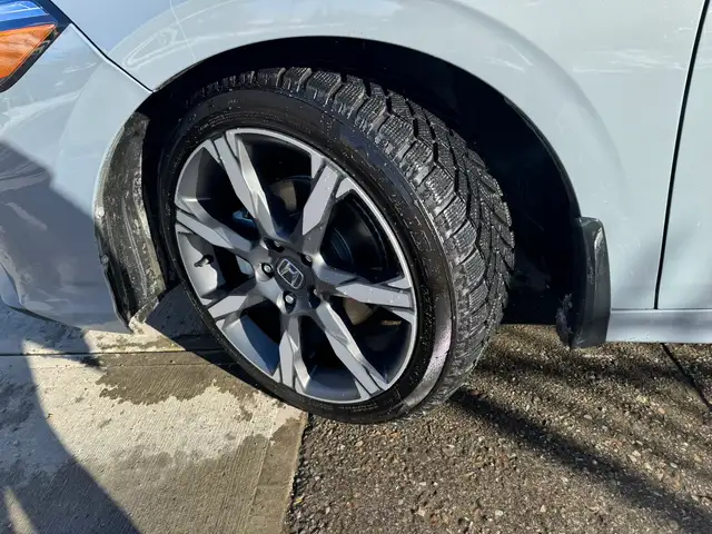 2025 Honda Civic Hybrid Sport Touring - Photo 20