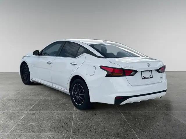 2019 Nissan Altima 2.5 S / AWD - Photo 4