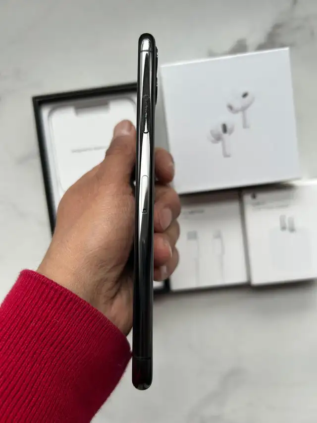 iPhone 11 Pro Max 64gb Airpods/Fast Charger/Delivery - Photo 4