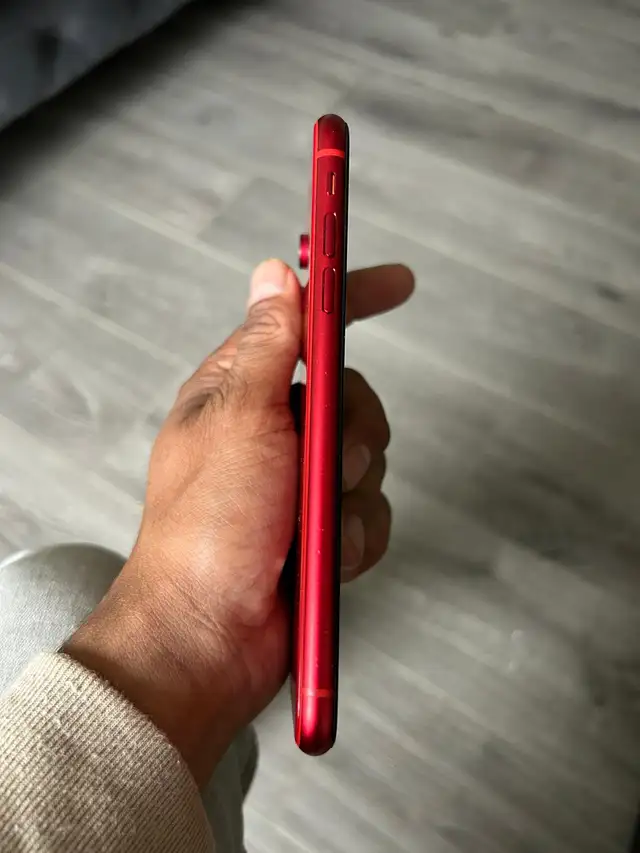 iPhone XR 256GB Unlocked - Photo 3
