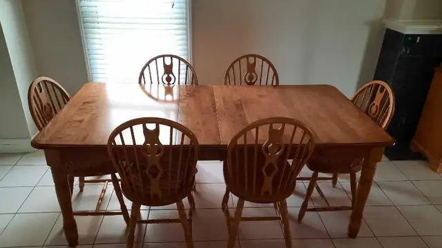 Dining Room Table set with Buffet