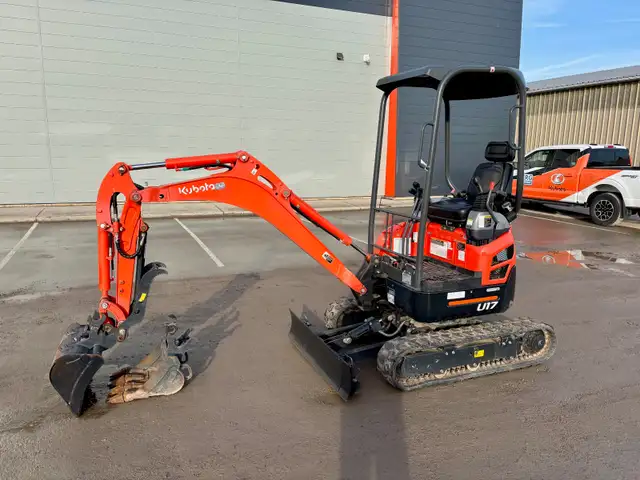 2023 Kubota U17, Thumb & 2 Buckets