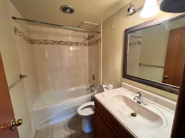 apartment for rent available $1590 - Photo 2