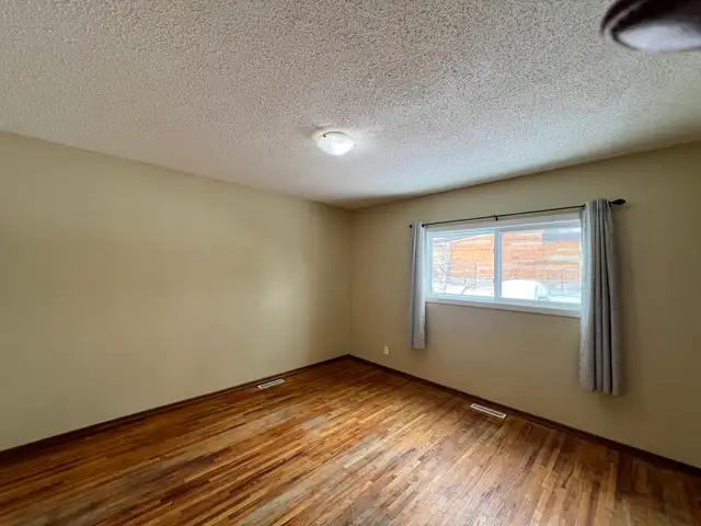 apartment for rent available $1590 - Photo 8