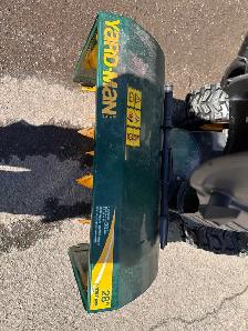 28" yardman snowblower - Photo 5