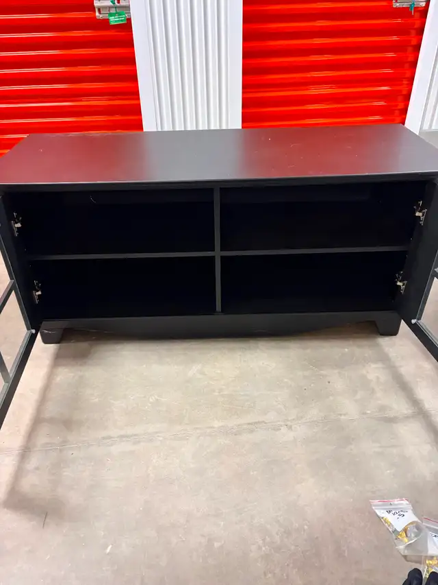 Stage cabinet/ tv stand - Photo 2