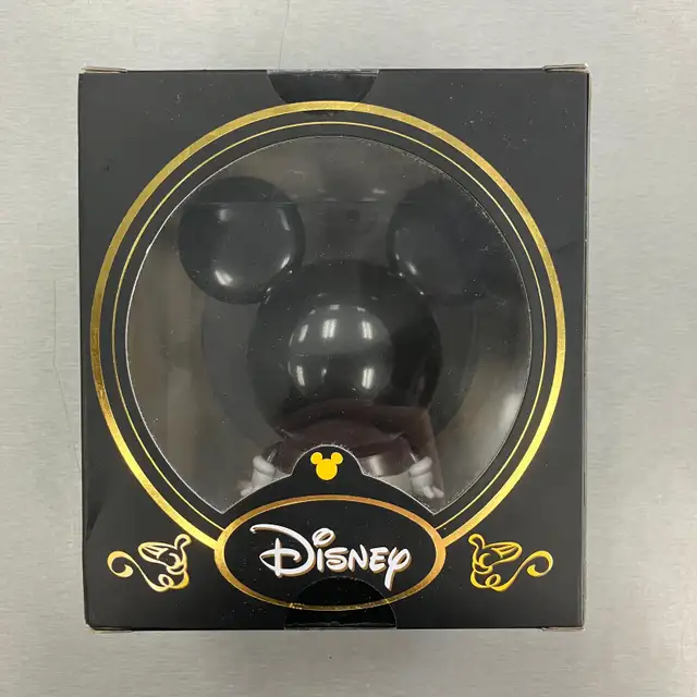 Shorts Disney Series Vinyl Collection Mickey Mouse Icon B/W -NEW - Photo 3