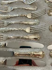 BIRKS STIRLING SILVER  FLATWARE SERVICE FOR 8 - Photo 10