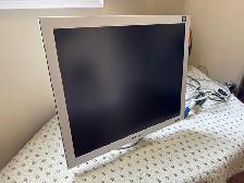 Samsung Monitor