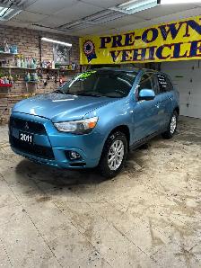2011 Mitsubishi RVR SE 4WD - BEING SOLD AS IS - Photo 8