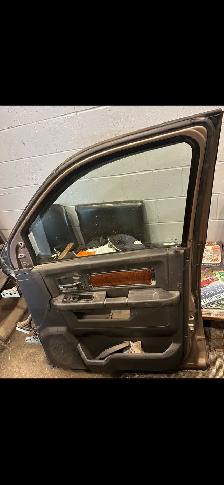 Dodge ram passenger side door - Photo 2