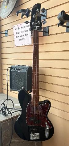 Variety of Electric Guitars & Bass Guitars: Ibanez, Fender, etc. - Photo 2