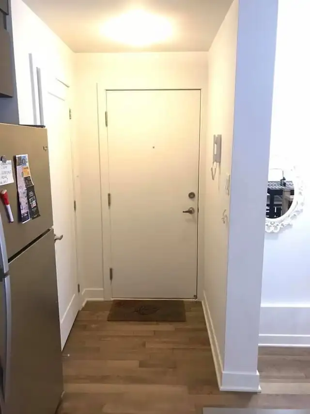 Superbe grand 3 1/2 à louer en plein coeur du Plateau - Photo 8