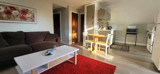 Short term rental East Windsor (Available April) - Photo 2