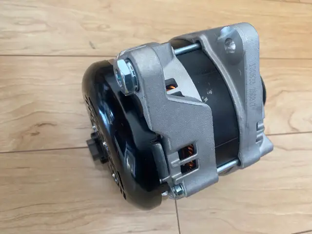 Alternator for Ford F150 F-150 V8 5.0L - Photo 2