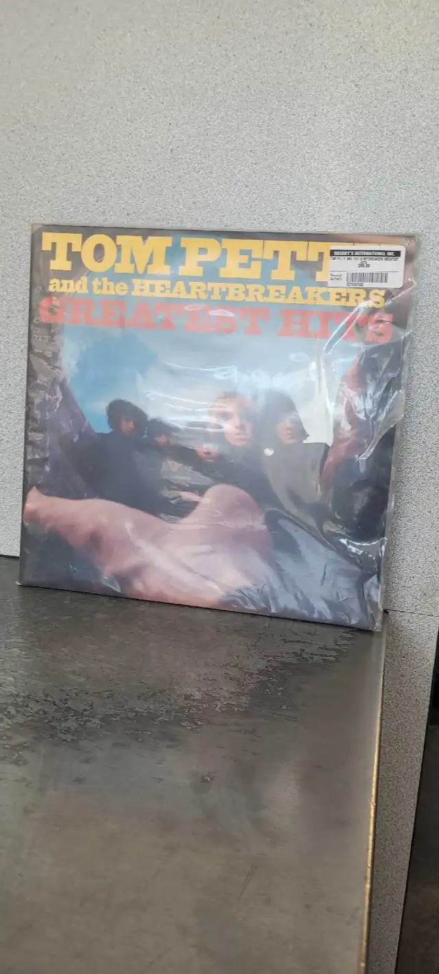 Tom petty & the Heartbreakers (32169182)