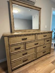 Dresser w/ Mirror Solid Wood - Photo 2