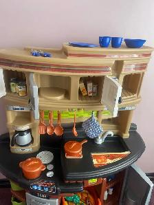 Step 2 Play Kitchen For Sale - Photo 4