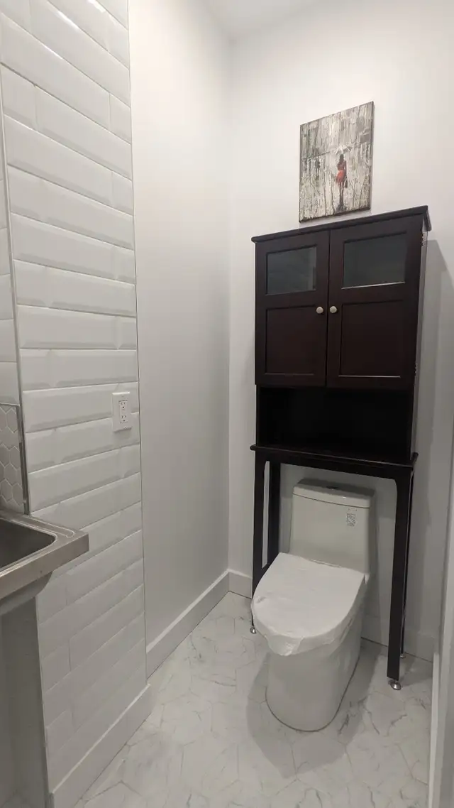 furnished 3 bedroom near McGill including utilities - Photo 7