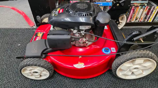 TORO 22' Self-Propelled Gas Lawn Mower with Kohler Engine - Photo 2