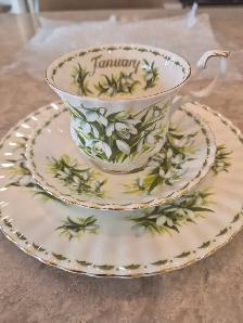 Royal Albert Bone China 'January Snowdrops' Teacup Set