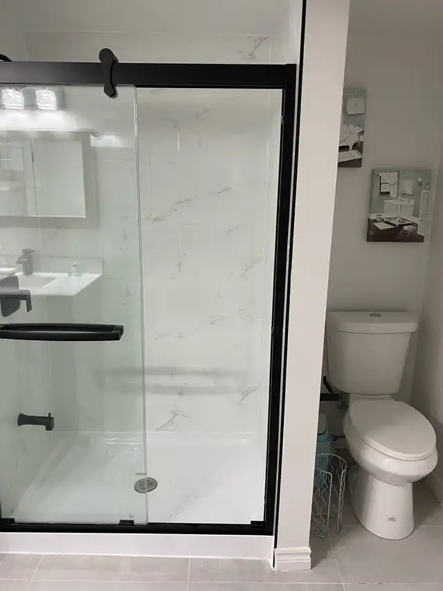 HIGH END STUDENT RENTAL NEAR GEORGIAN COLLEGE - Photo 4