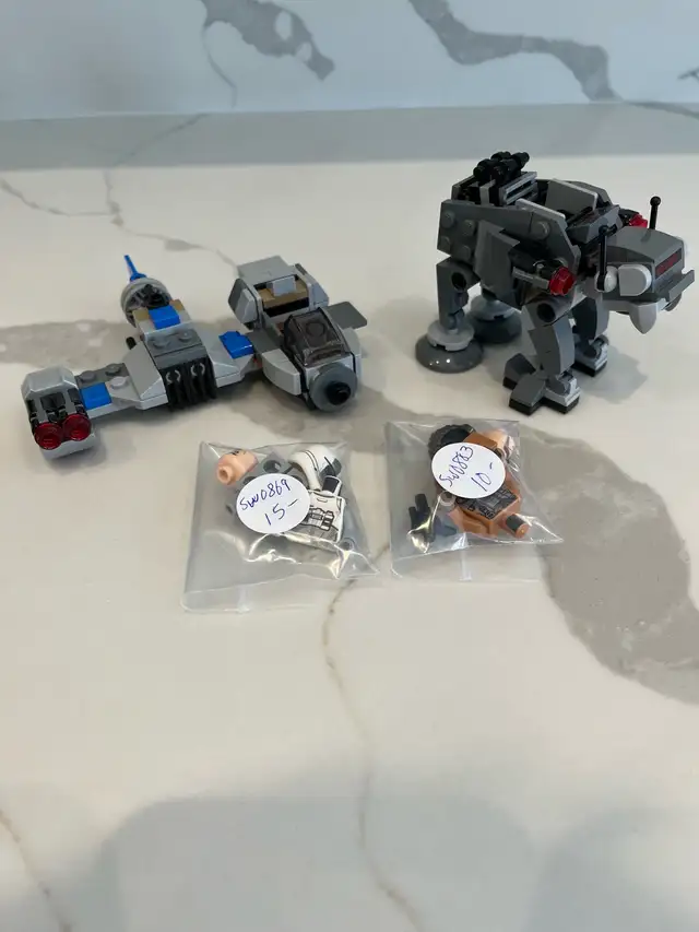 LEGO Star Wars 75195 Ski Speeder First Order Walker - $40