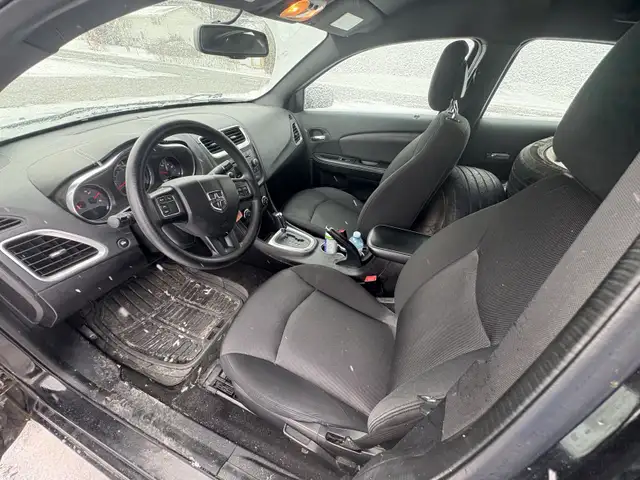 2013 Dodge Avenger - Photo 7