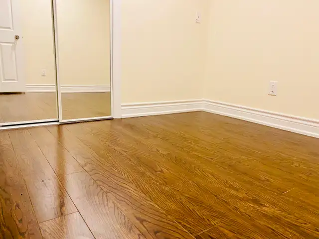 3 Bedrooms, 2 washrooms Basement Apartment: Midland and Danforth - Photo 4