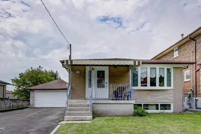 3 Bedrooms, 2 washrooms Basement Apartment: Midland and Danforth - Photo 10