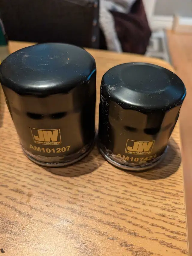 Lawn Tractors Oil Filters AM101207 AM107423 - Photo 2