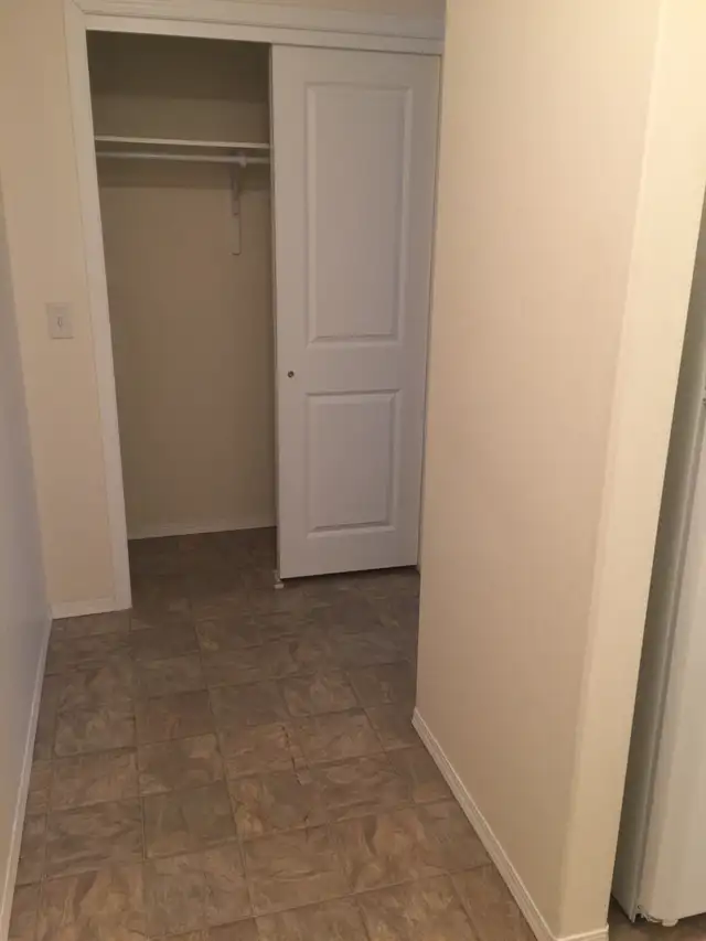 2 Bedroom Apartment For Rent - Photo 4