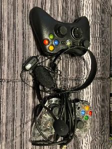 X box 360 games controllers and headset - Photo 2