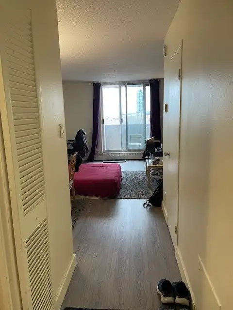 Studio Apartment Lease Transfer Available May 1st