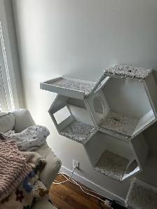 custom cat condo - Photo 3