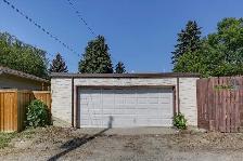 Detached Double Garage for Rent
