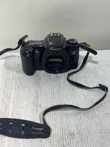 Canon EOS 3000