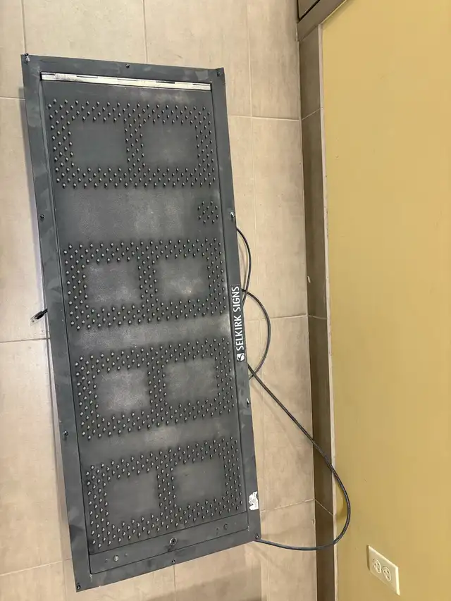 LED Price Changer Sign - Photo 2