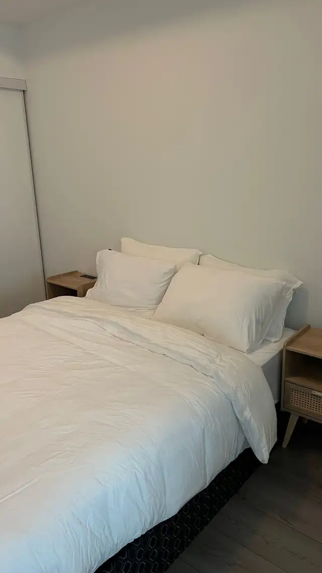 1 Bedroom Condo for Rent – Etobicoke (Toronto) - 14 APR 26 - Photo 13