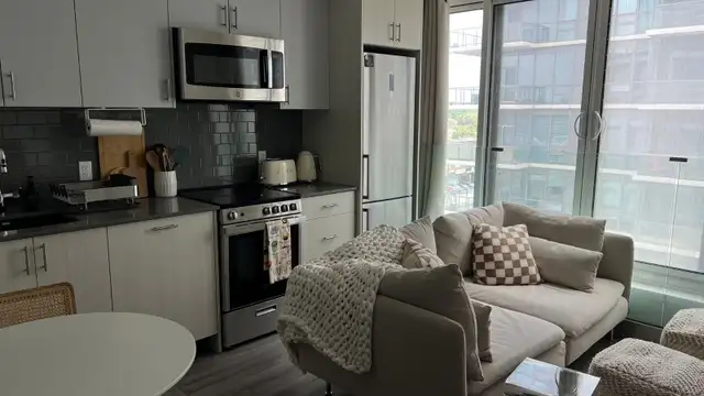 1 Bedroom Condo for Rent – Etobicoke (Toronto) - 14 APR 26 - Photo 14