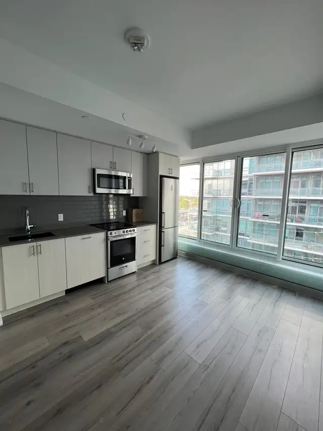 1 Bedroom Condo for Rent – Etobicoke (Toronto) - 14 APR 26 - Photo 24