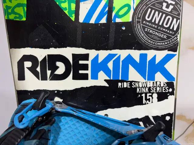 158cm Men’s Ride Snowboard - Photo 3