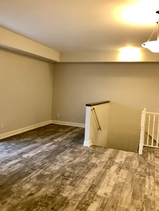 Two Bedroom Apartment - MAY 1st - Photo 4