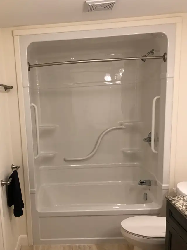 Two Bedroom Apartment - MAY 1st - Photo 10