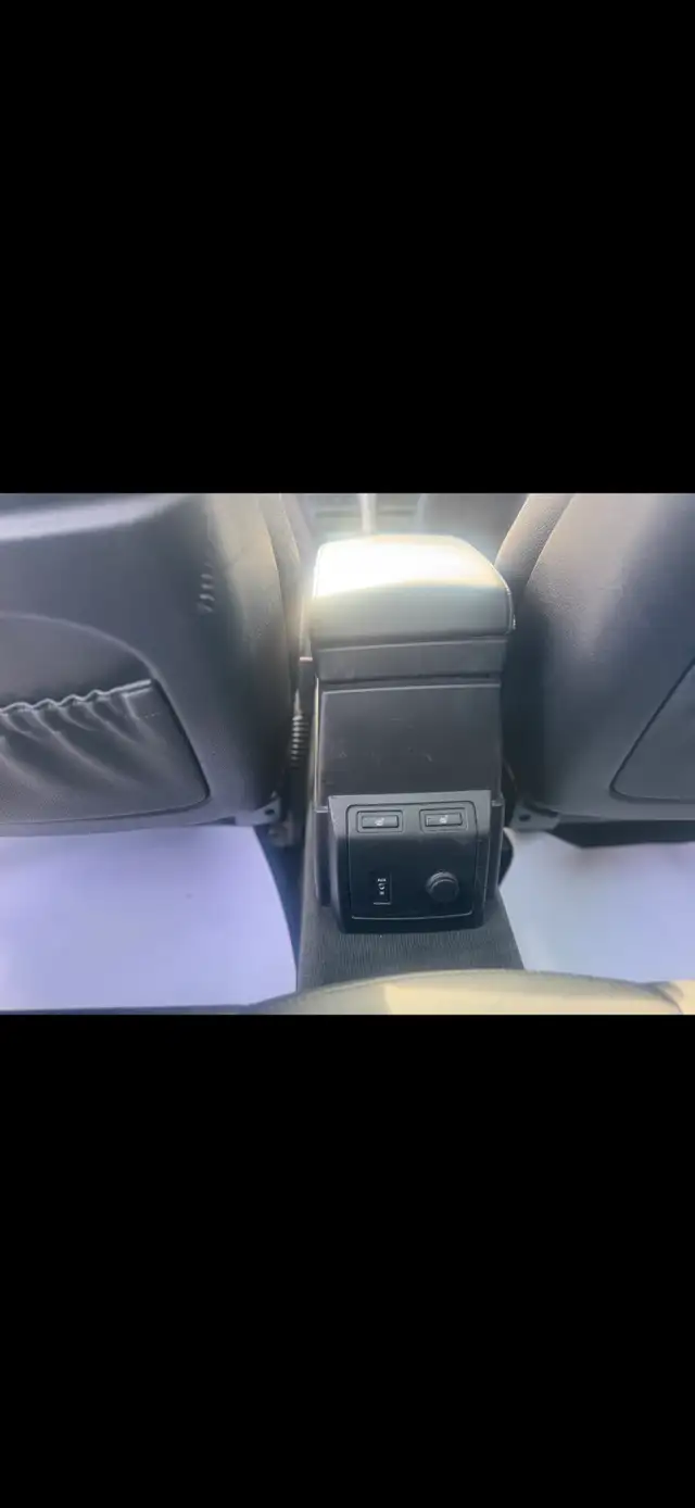 BMW X3 SUV leather fully loaded - Photo 9