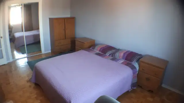 Chambre meublée non-fumeur 1er mai - 800$-m.Angrignon/Monk,plaza - Photo 2