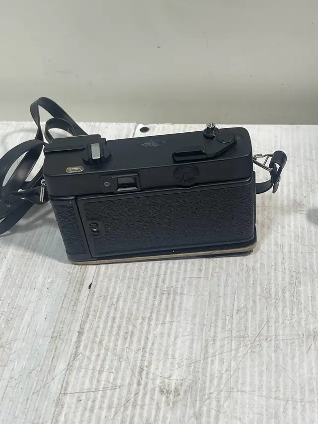 Konica C35 EF - Photo 2